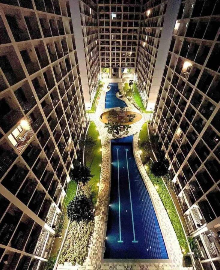 Deluxe Suites Razelles 2 At Shore 2 Residences Tower 1 Pasay Exteriér fotografie