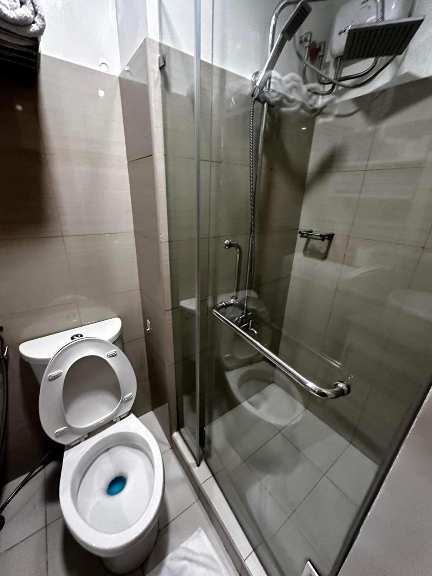 Deluxe Suites Razelles 2 At Shore 2 Residences Tower 1 Pasay Exteriér fotografie