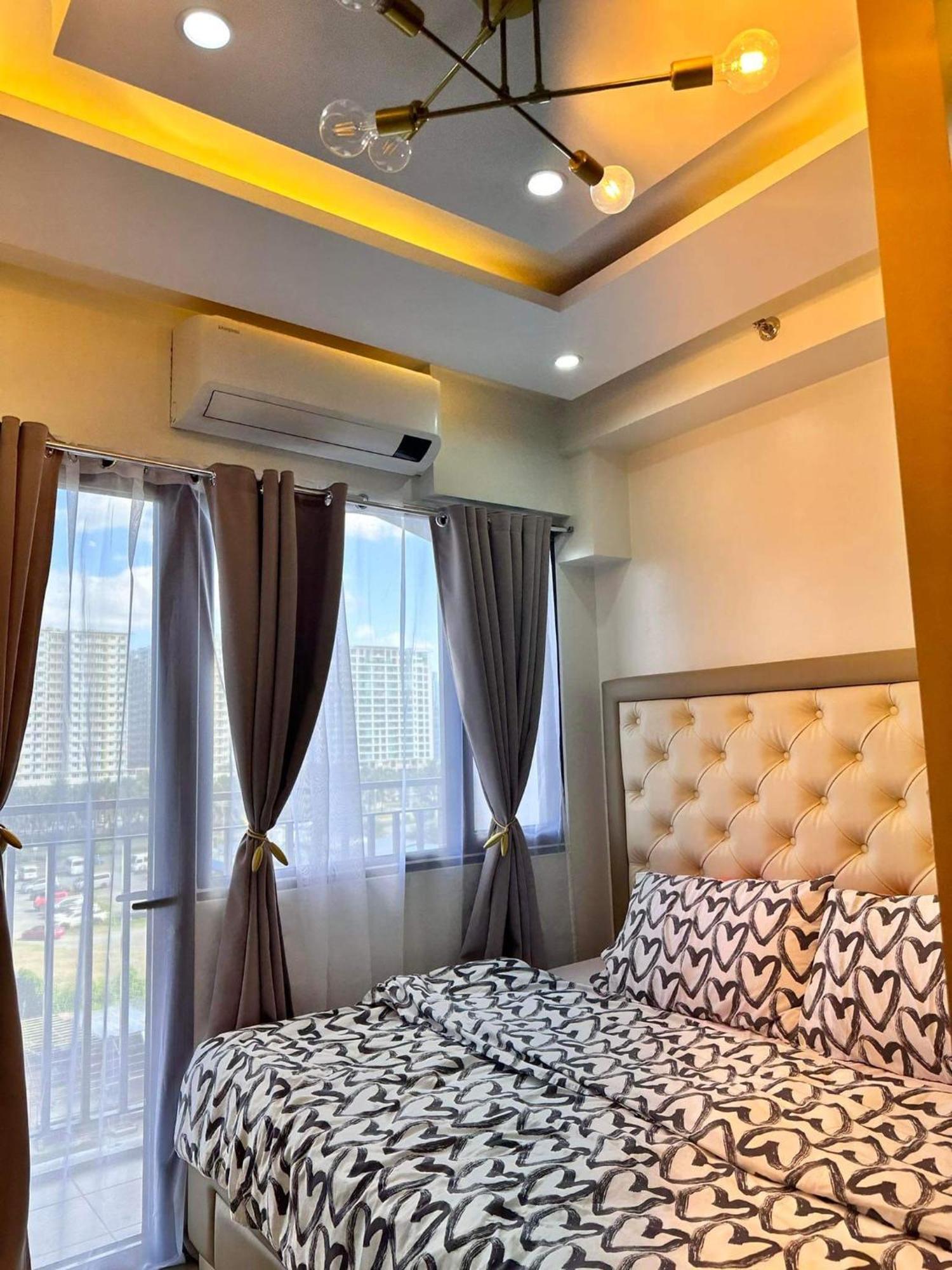 Deluxe Suites Razelles 2 At Shore 2 Residences Tower 1 Pasay Exteriér fotografie